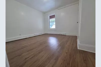 133 Chestnut St #6, Lynn, MA 01902 - Photo 2