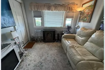 54 Ensign St, Revere, MA 02151 - Photo 12