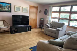 54 Ensign St, Revere, MA 02151 - Photo 2