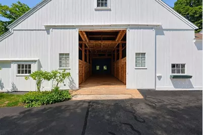 66 Malden St, West Boylston, MA 01583 - Photo 4