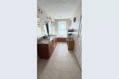 615 Nashua Road #22, Dracut, MA 01826 - Photo 18