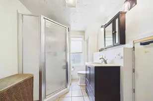 130 Rockland St, New Bedford, MA 02740 - Photo 24