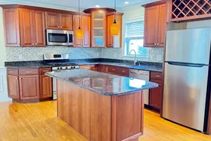 75 Brackett St, Quincy, MA 02169 - Photo 4