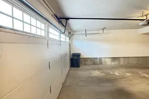 75 Brackett St, Quincy, MA 02169 - Photo 28