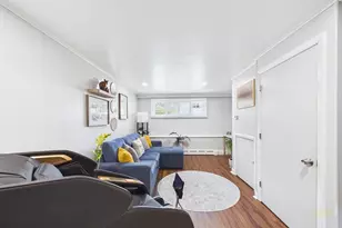 70 Fairmount St, New Bedford, MA 02740 - Photo 32
