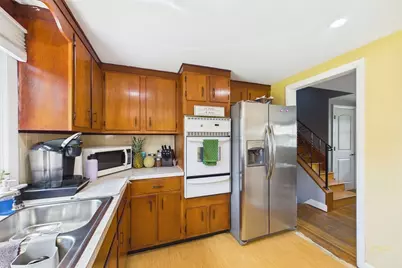 70 Fairmount St, New Bedford, MA 02740 - Photo 10