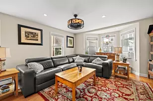 15 Beacon St, Salem, MA 01970 - Photo 4