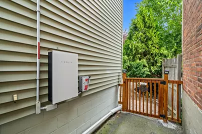 15 Beacon St, Salem, MA 01970 - Photo 36