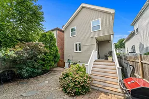 15 Beacon St, Salem, MA 01970 - Photo 34