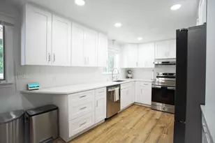 30 Porter St, Billerica, MA 01821 - Photo 6