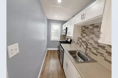 148 Talman St #2, New Bedford, MA 02746 - Photo 6