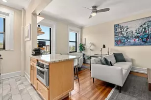 137 Peterborough St, Boston, MA 02215 - Photo 6