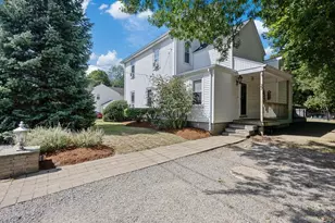 27 Bliss Ave, Mansfield, MA 02048 - Photo 4