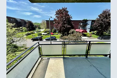41 Broadlawn Park #22A, Newton, MA 02467 - Photo 4