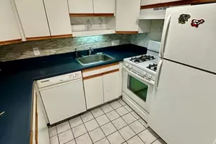 41 Broadlawn Park, Newton, MA 02467 - Photo 6