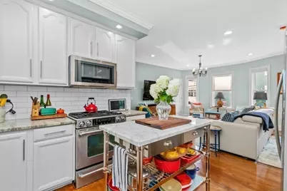 264 East Cottage #1, Boston, MA 02125 - Photo 6