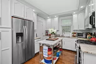 264 East Cottage, Boston, MA 02125 - Photo 8