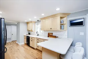 9 Massachusetts Ave, Danvers, MA 01923 - Photo 8