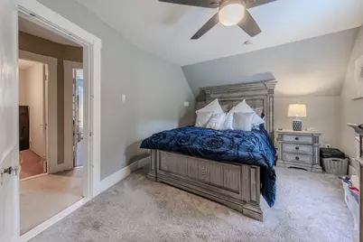 735 Hildreth St, Dracut, MA 01826 - Photo 12