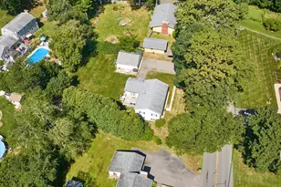 26 Oliver St, Easthampton, MA 01027 - Photo 32