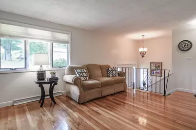 24 Upper Joclyn Ave, Framingham, MA 01701 - Photo 4