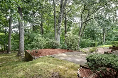 24 Upper Joclyn Ave, Framingham, MA 01701 - Photo 22