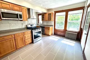 41 Dunbar, Medford, MA 02155 - Photo 8