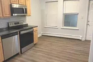 122 Berkshire St, Cambridge, MA 02141 - Photo 10