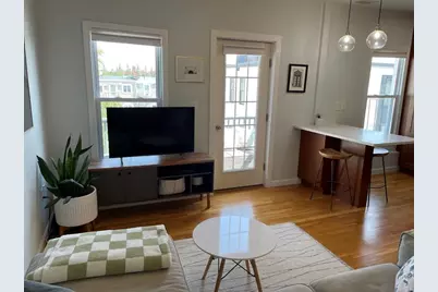 258 Everett #3, Boston, MA 02128 - Photo 4