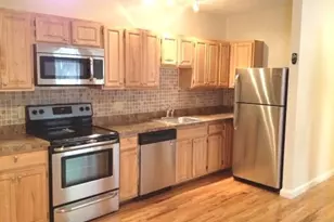 122 Berkshire St, Cambridge, MA 02141 - Photo 2