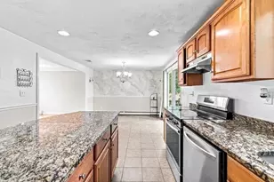 35 Meeshawn Ave, Taunton, MA 02718 - Photo 6