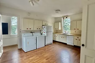 599 Washington St, Wellesley, MA 02482 - Photo 4