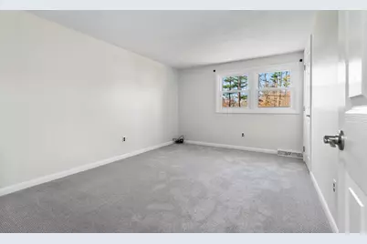 12 Hickory Ln #12, Burlington, MA 01803 - Photo 22