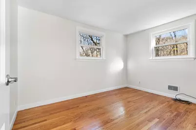 12 Hickory Ln #12, Burlington, MA 01803 - Photo 16