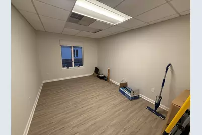 175 Derby St #16-2, Hingham, MA 02043 - Photo 2