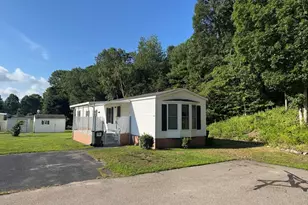 160 Washington St, Plainville, MA 02762 - Photo 1