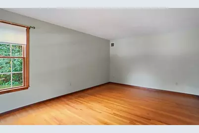 22 Danielle Ln, Mansfield, MA 02048 - Photo 10