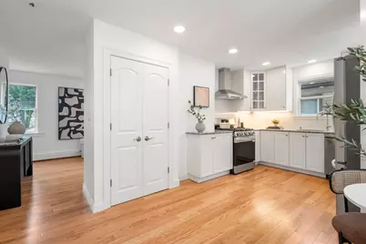 7 Hearn, Watertown, MA 02472 - Photo 4