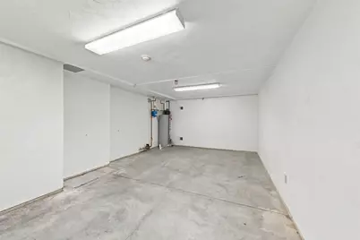 1068 Victoria St #A4, New Bedford, MA 02745 - Photo 24