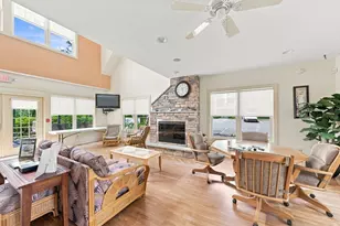 1068 Victoria St, New Bedford, MA 02745 - Photo 28