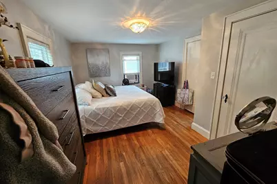 25 Essex St, Medford, MA 02155 - Photo 14