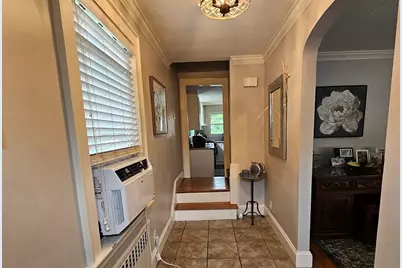 25 Essex St, Medford, MA 02155 - Photo 12