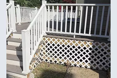 25 Essex St, Medford, MA 02155 - Photo 24