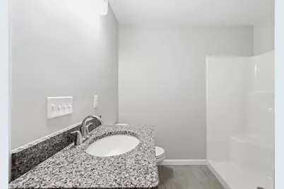 71 Pine St #B, Warren, MA 01083 - Photo 16