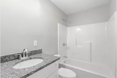 71 Pine St #B, Warren, MA 01083 - Photo 10