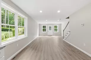 71 Pine St, Warren, MA 01083 - Photo 6