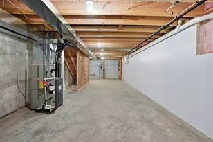 71 Pine St, Warren, MA 01083 - Photo 22