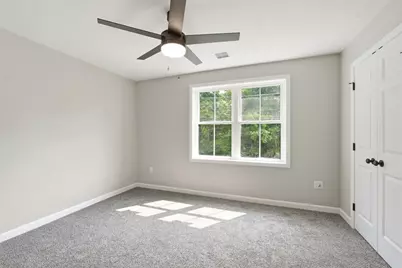 71 Pine St #B, Warren, MA 01083 - Photo 14