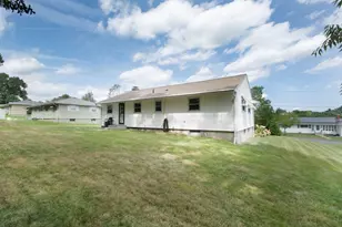 23 Mary Ann Dr, Worcester, MA 01606 - Photo 28