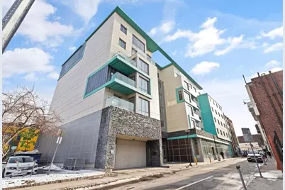 10 Essex St. #208, Cambridge, MA 02139 - Photo 8